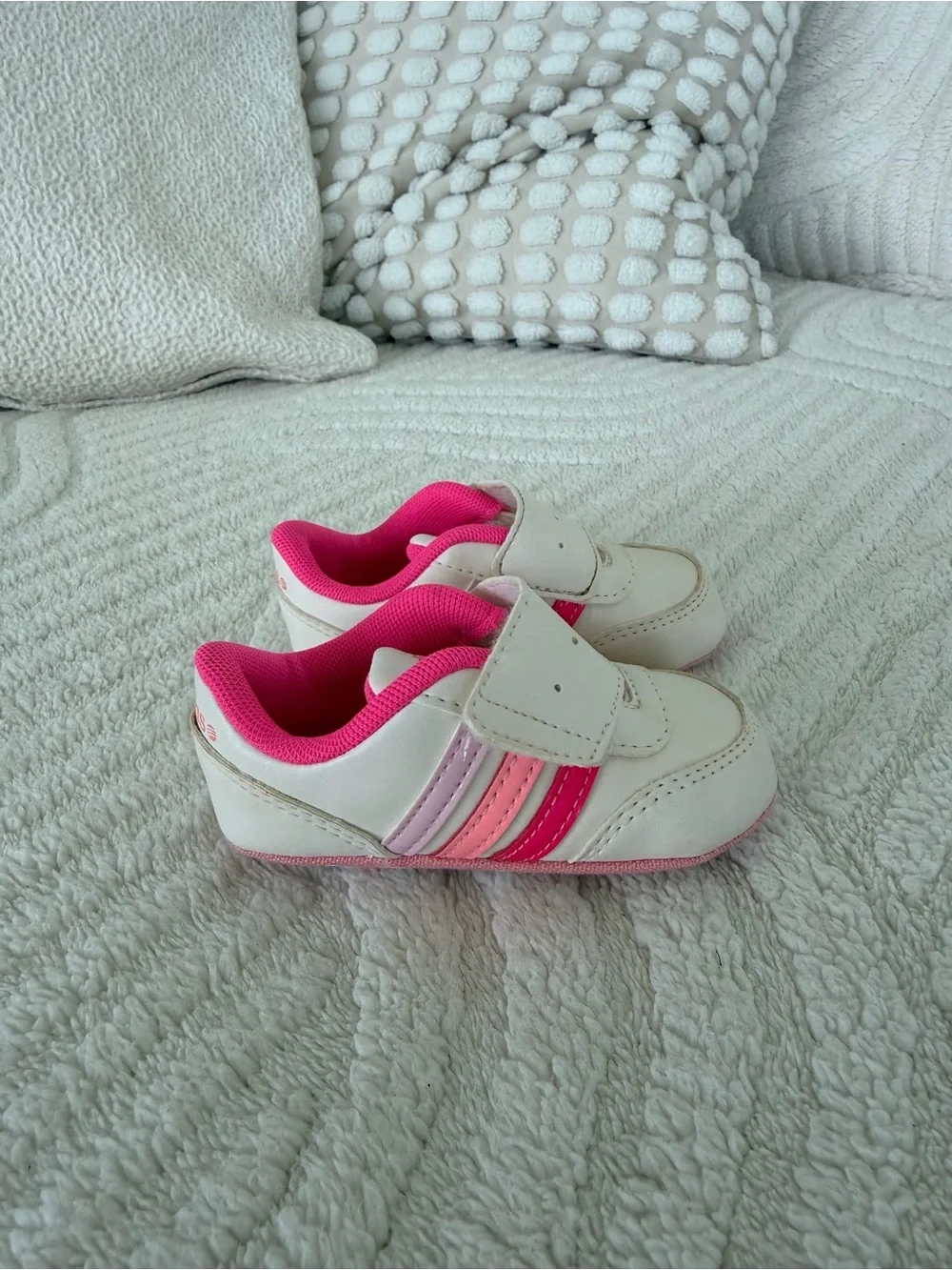 ADIDAS White Sneakers with Pink & Light Pink Stripes- BABY- size 3/6 M